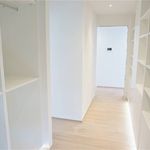 Huur 4 slaapkamer huis van 900 m² in Zaventem