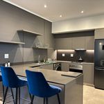 Rent 2 bedroom apartment of 107 m² in Sandton