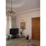 Rent 4 bedroom apartment of 200 m² in Budapest