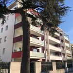 Rent 3 bedroom apartment of 60 m² in Valence