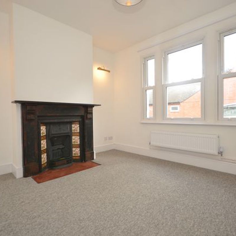 Terraced house to rent in Gladstone Street, Raunds, Northamptonshire NN9