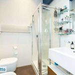 Affitto 6 camera appartamento di 135 m² in Bari
