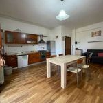 Affitto 3 camera appartamento di 77 m² in Roma