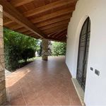 Rent 5 bedroom house of 380 m² in Coccaglio