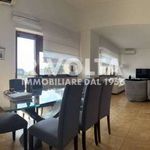 Affitto 4 camera appartamento di 178 m² in Roma