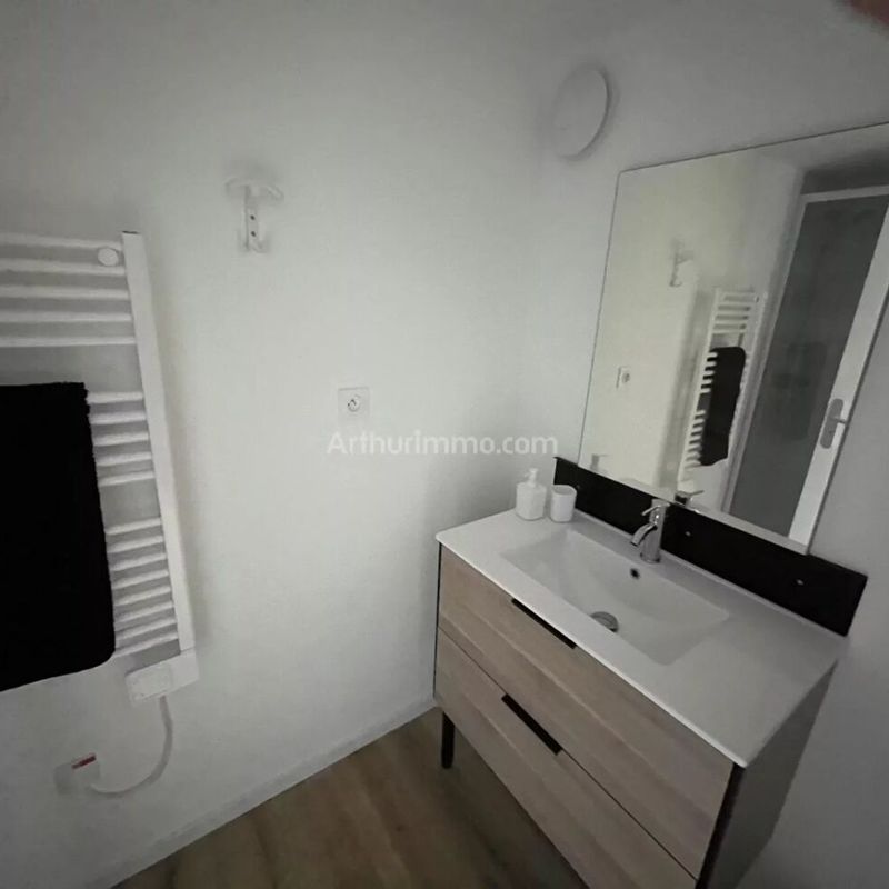 Louer appartement de 2 pièces 38 m² 520 € à Lanrodec (22170) : une annonce Arthurimmo.com