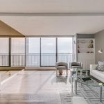 Rent 1 bedroom apartment of 86 m² in Toronto