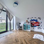 Wynajmij 5 sypialnię dom z 320 m² w Góra Kalwaria