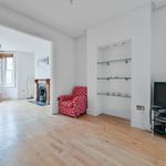 Rent 4 bedroom house of 147 m² in London