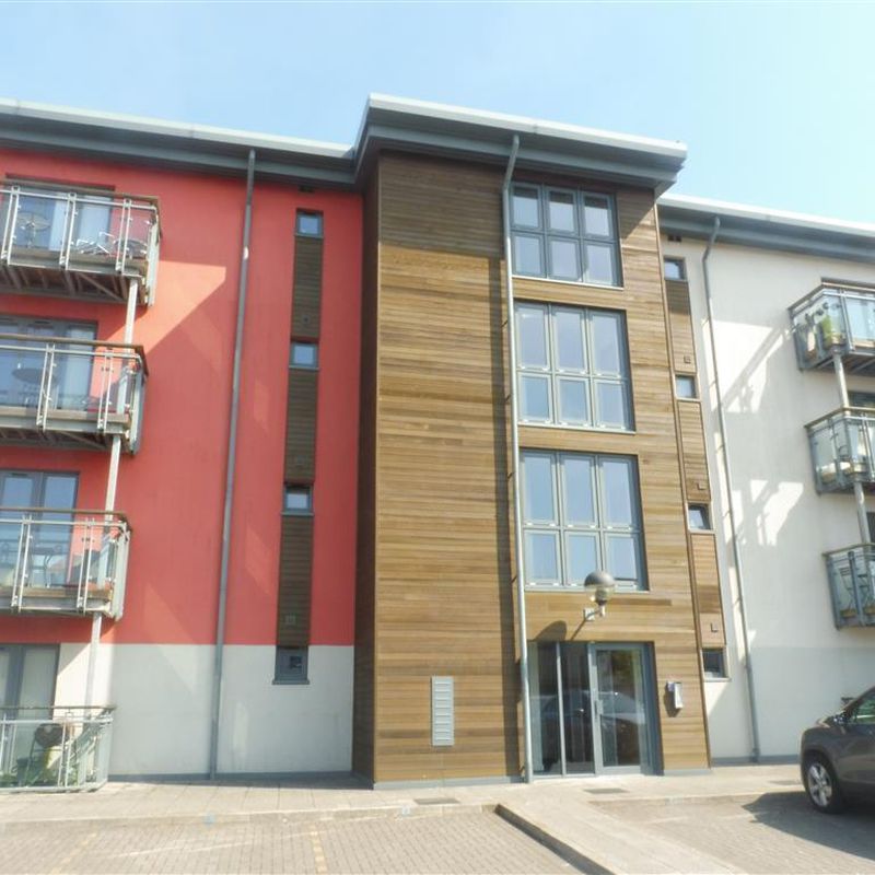 2 bedroom property to let in St Stephens Court, Maritime Quarter, SWANSEA - £1,100 pcm St Thomas