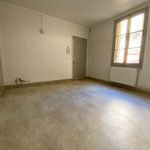 Rent 3 bedroom apartment of 58 m² in Avignon
