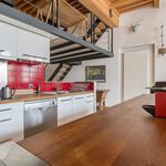 Rent a room of 120 m² in Lyon