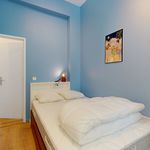 Rent a room of 220 m² in Lille