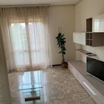 Rent 3 bedroom apartment of 90 m² in Treviso