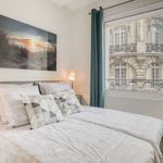 Appartement de 68 m² avec 2 chambre(s) en location à Paris