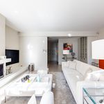 Rent 4 bedroom house of 270 m² in Warszawa