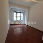 Rent 5 bedroom apartment of 260 m² in Napoli