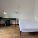 Rent a room in Irvine