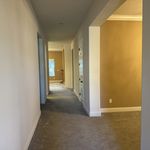 Rent 3 bedroom house in Fresno