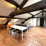 Appartement de 81 m² avec 4 chambre(s) en location à Lyon