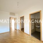Affitto 3 camera appartamento di 126 m² in Roma