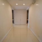 Rent 4 bedroom apartment of 33 m² in San Antonio