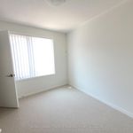 Rent 3 bedroom apartment in Vaughan