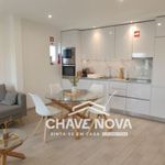 Rent 1 bedroom apartment of 64 m² in Quarteira