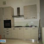 Affitto 3 camera appartamento di 65 m² in Catania
