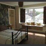 Rent 2 bedroom house in Largs