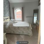 Rent 4 bedroom house in Knutsford