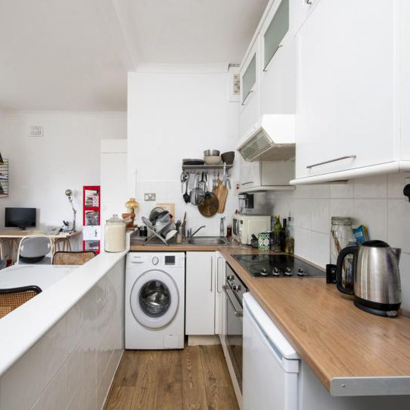 1 Bed Flat / Apartment James Court Crystal Palace SE19 - Truepenny's Upper Norwood