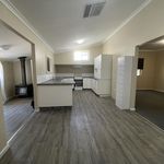 Rent 4 bedroom house of 5060 m² in Kalgoorlie - Boulder