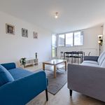 Rent 6 bedroom apartment of 84 m² in Bobigny