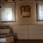 Rent 3 bedroom apartment of 100 m² in Venezia