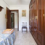 Rent 3 bedroom apartment of 95 m² in Sevilla