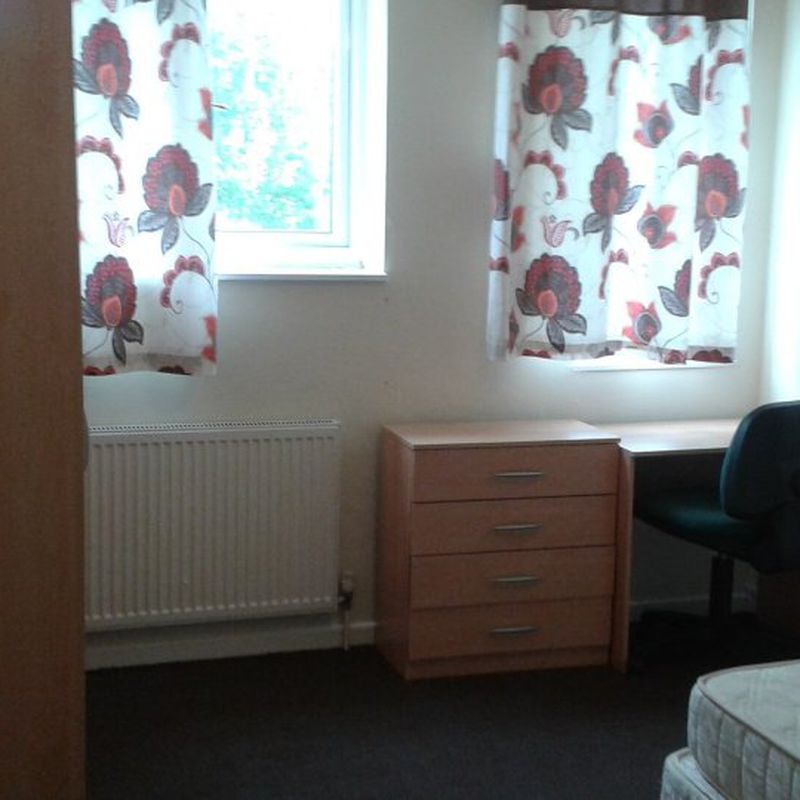 Room in shared apartment in Nottingham