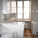 Wynajmij 2 sypialnię apartament z 73 m² w Warszawa