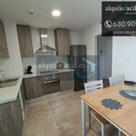 Rent a room of 110 m² in Albacete
