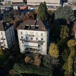 Rent 5 bedroom apartment of 188 m² in Lausanne