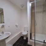 Rent 8 bedroom flat in Leamington Spa