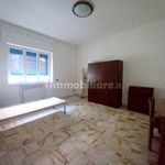 Rent 4 bedroom apartment of 126 m² in Napoli