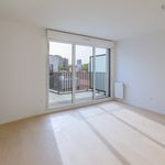 Rent 3 bedroom apartment of 59 m² in Aubervilliers