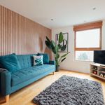 Rent 2 bedroom apartment of 76 m² in Manchester