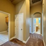 Rent 4 bedroom house of 190 m² in Fresno