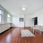 Rent 1 bedroom apartment of 86 m² in Schaerbeek