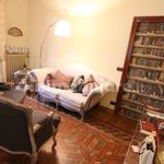 Rent 5 bedroom apartment of 323 m² in Genova