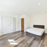Rent 5 bedroom house of 0 m² in London