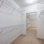 Rent 3 bedroom apartment of 355 m² in Texas