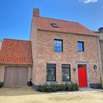 Rent 3 bedroom house of 343 m² in Oosterzele